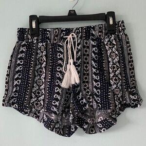 Flowy Patterned Shorts